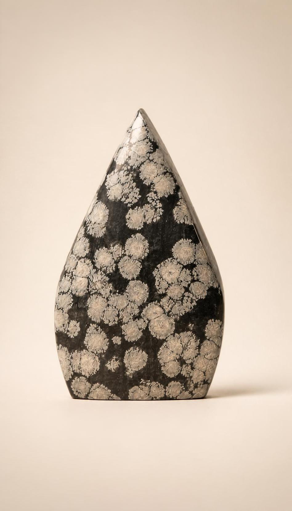 Snowflake Obsidian – Arrow Form – 100g
