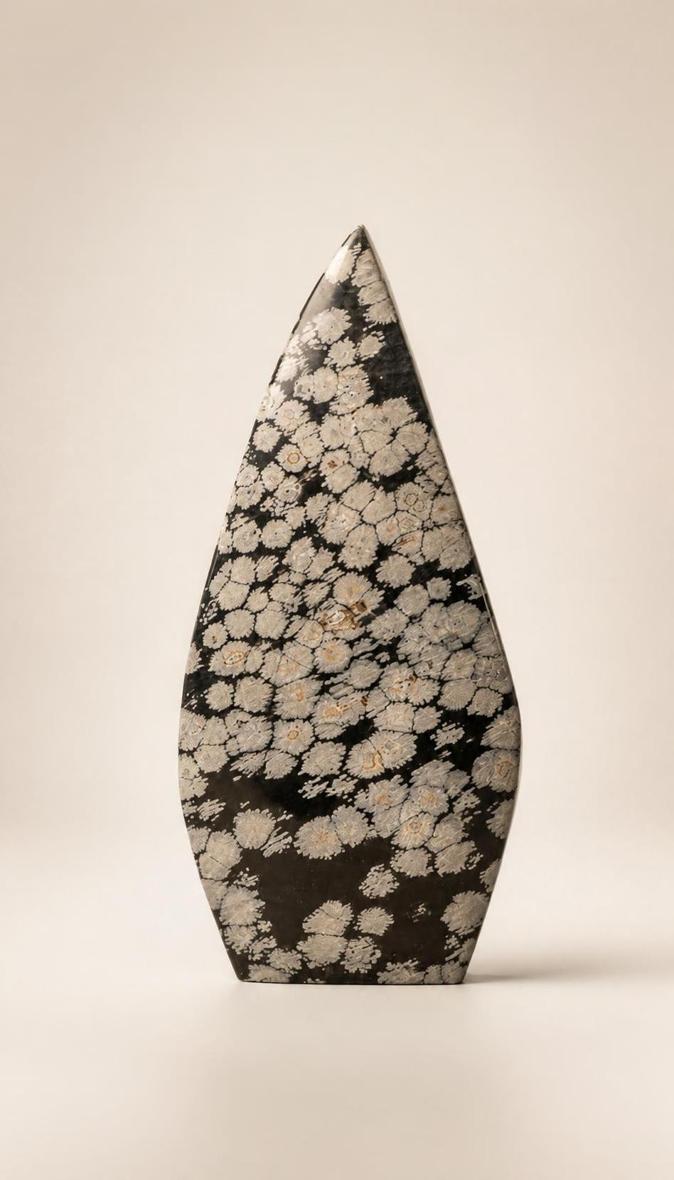 Snowflake Obsidian – Arrow Form – 95g