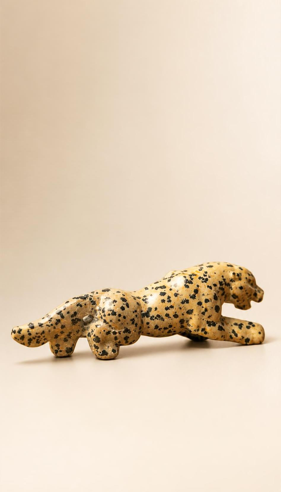 Dalmatian Stone Jaguar – Carving – 103g
