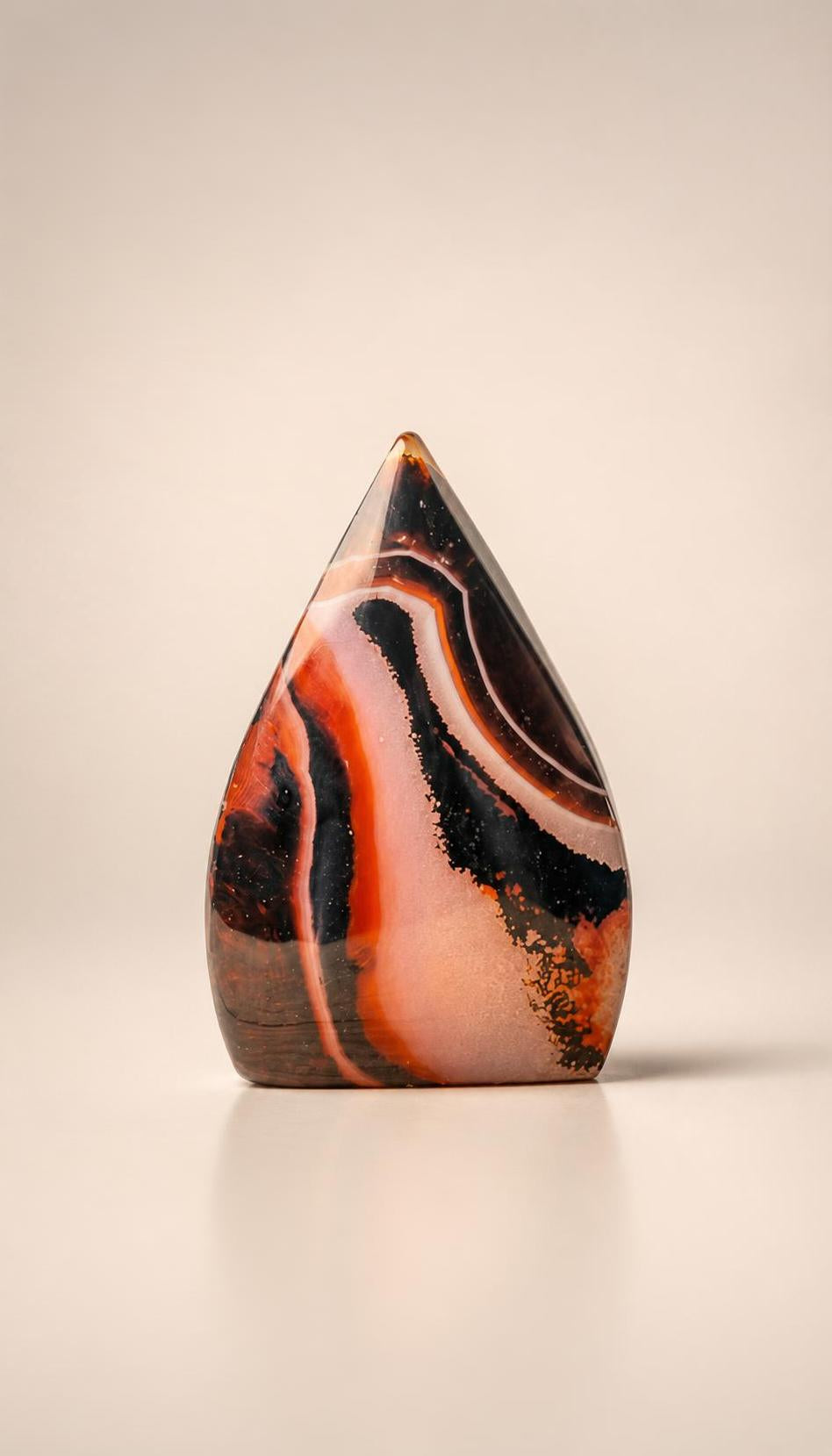 Sardonyx Arrow – Carving – 91g