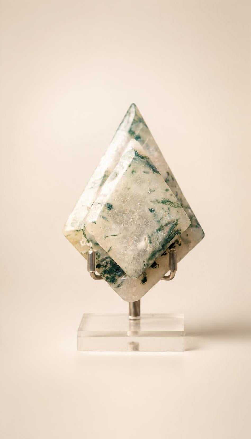 Moss Agate Double Rhombus – Carving – 150g