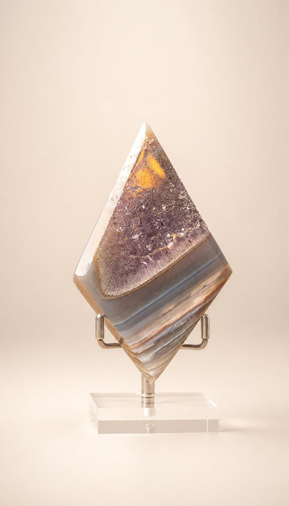 Druzy Amethyst Agate – Rhombus – 166g