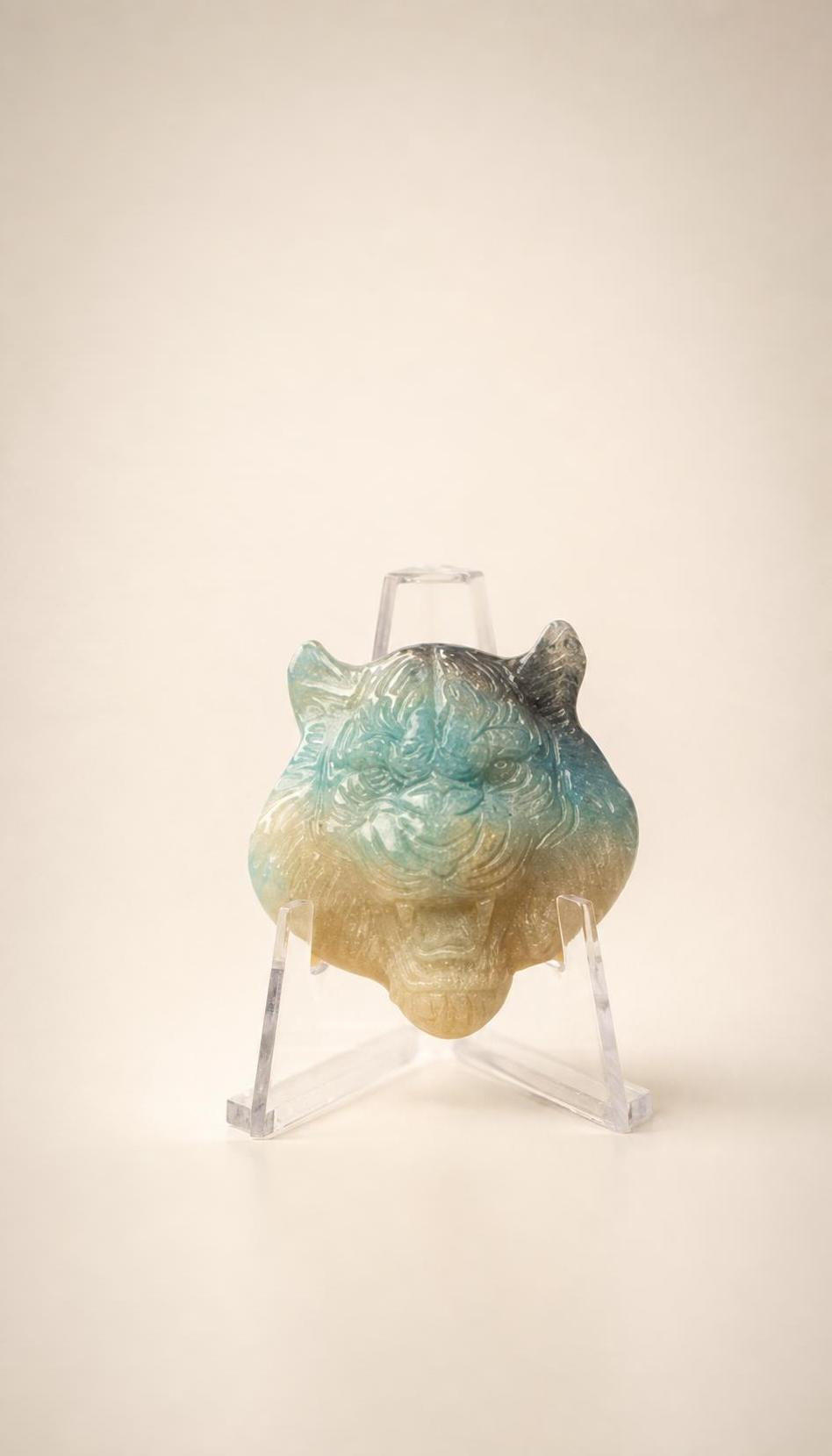 Trolleite in Quartz Lion Head – Carving – 26g