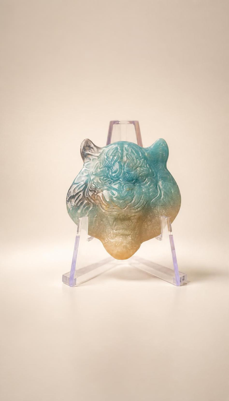 Trolleite in Quartz – Lion Carving – 22g