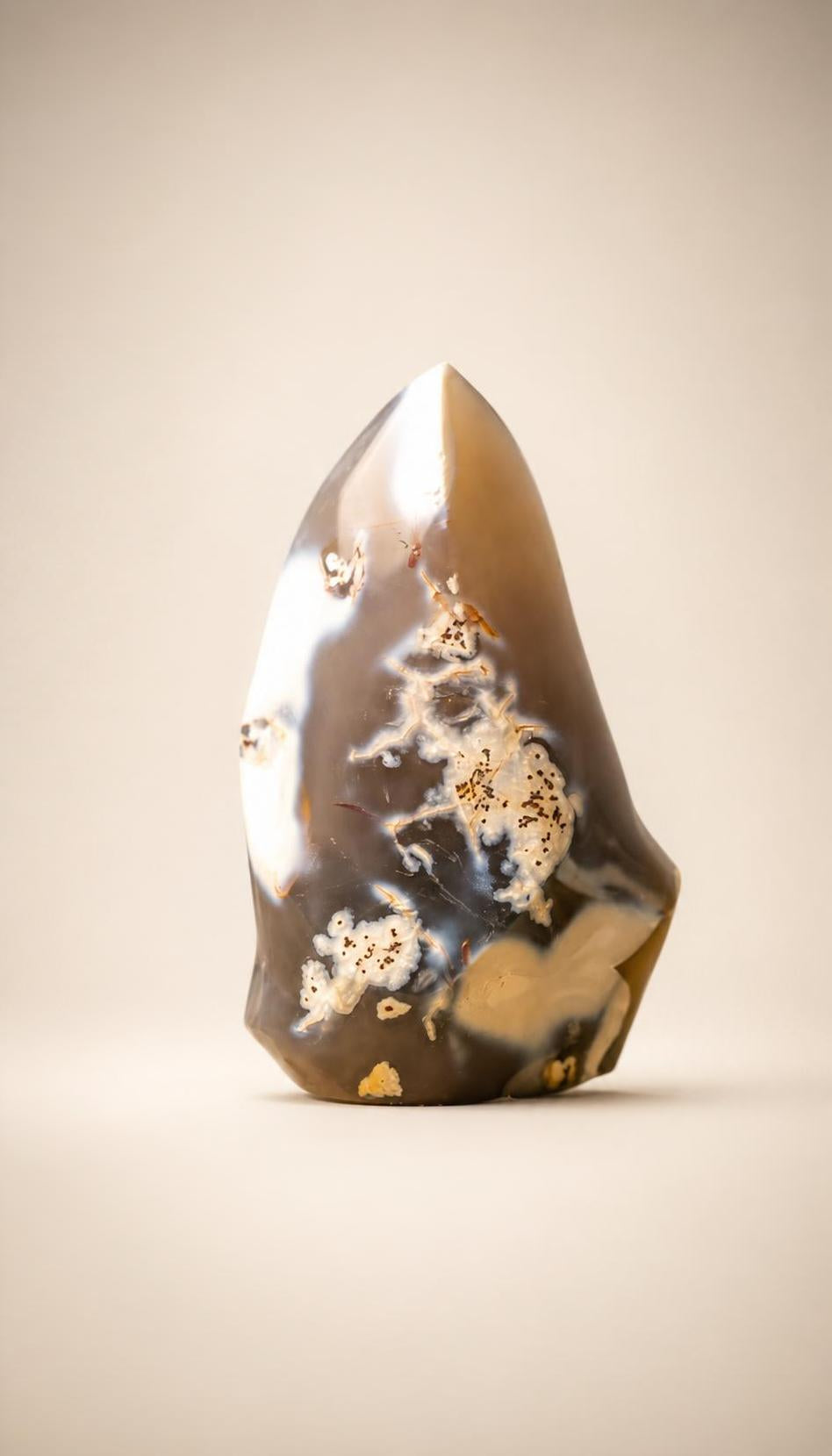 Orca Agate Flame – Carving – 260g