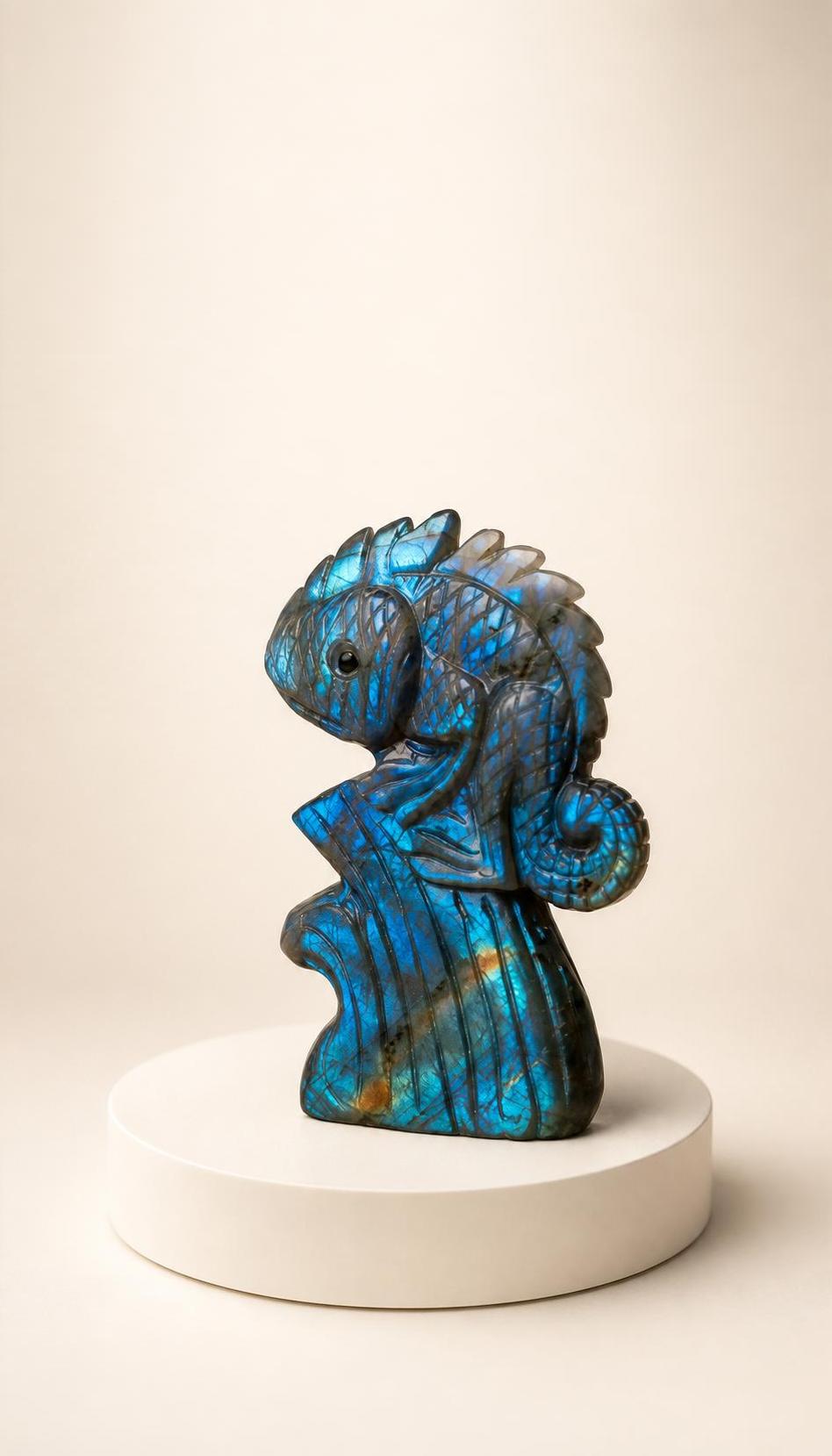 Labradorite – Chameleon Carving – 171g