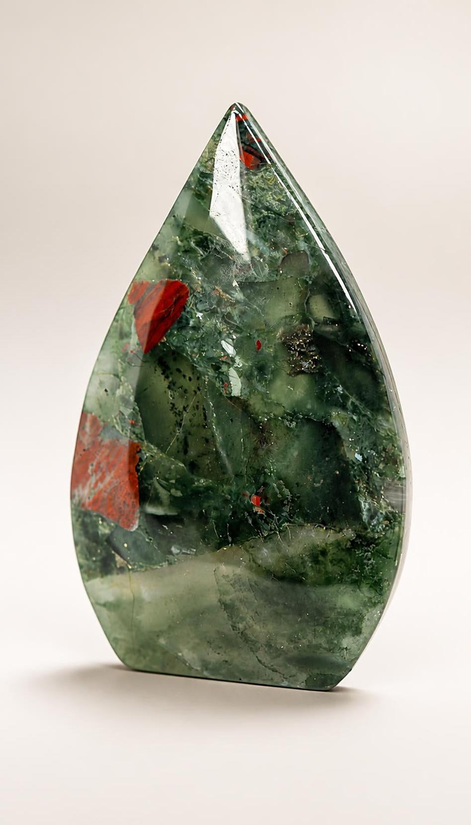 African Bloodstone – Arrow Form – 188g