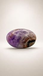 Amethyst Mixed Stripe Agate Palm – Palm Stone – 58g