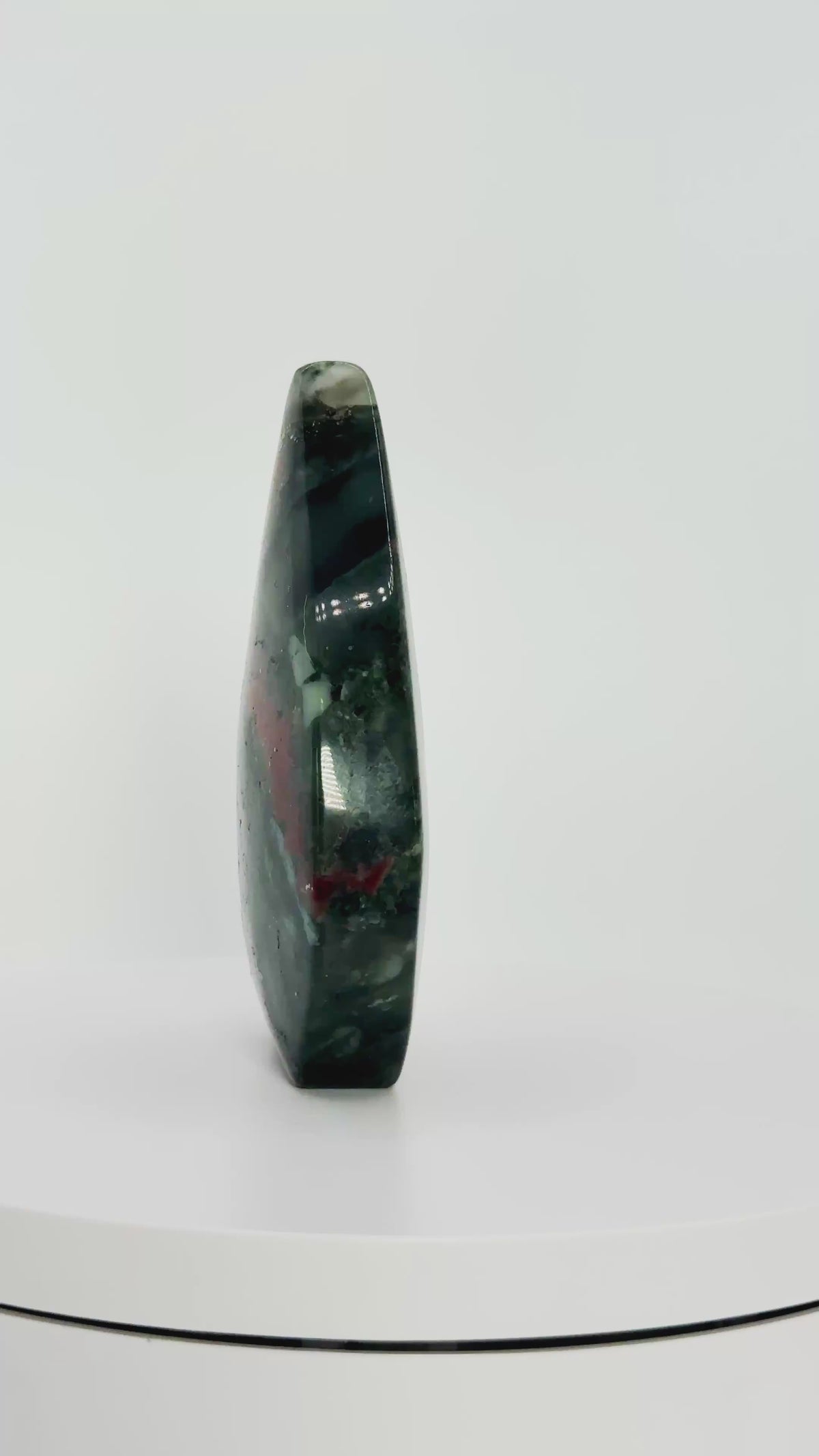 African Bloodstone – Arrow Form – 141g