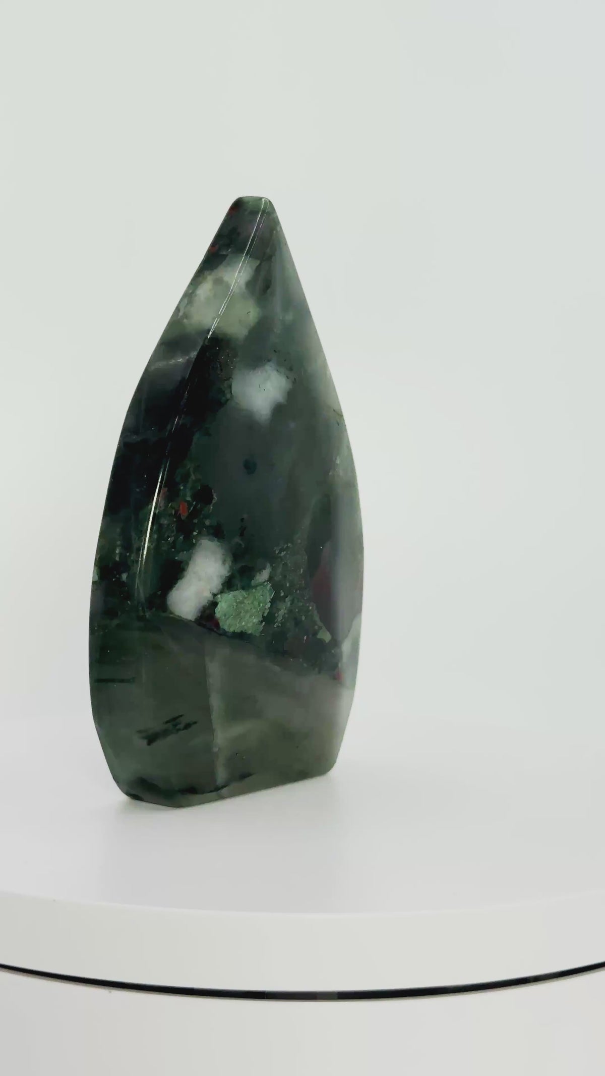 African Bloodstone – Arrow Form – 188g